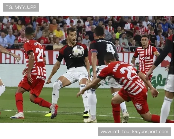 欧冠小组赛升温，哪队会成为下一个黑马？，欧冠小组赛制